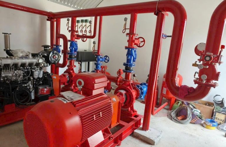 Hệ thống bơm phòng cháy chữa cháy (PCCC) sử dụng khớp cao su mặt bích gang cầu