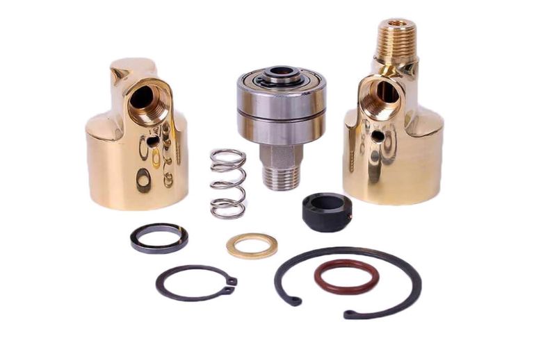 Lò xo giúp duy trì sự tiếp xúc liên tục giữa các bề mặt làm kín