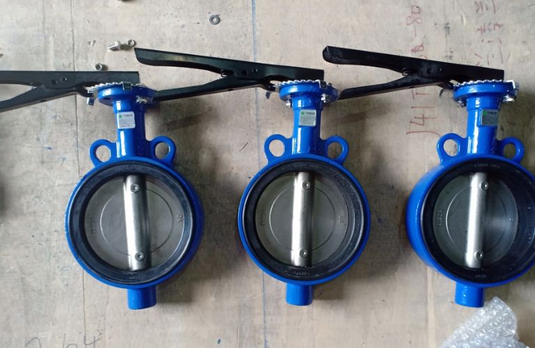 Van bướm tay gạt Wonil Hàn Quốc DN100