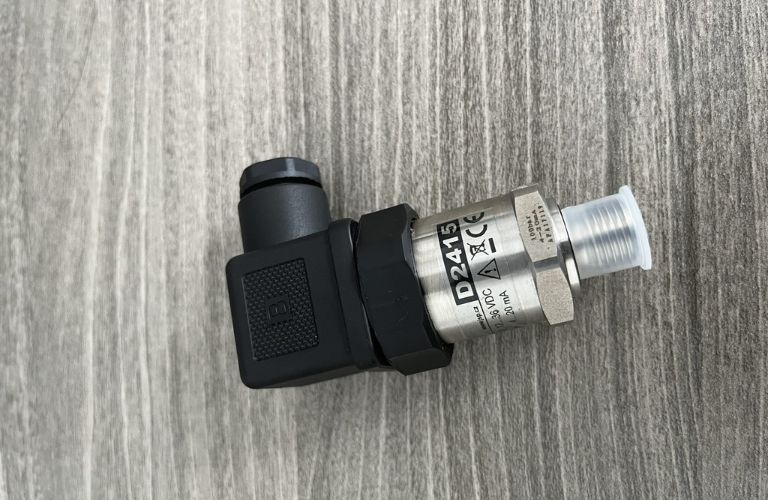 Cảm biến áp suất tương đối