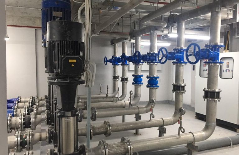 Trong hệ thống cấp nước và xử lý nước