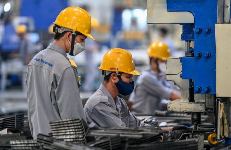Kiểm tra kết nối cơ khí và điện